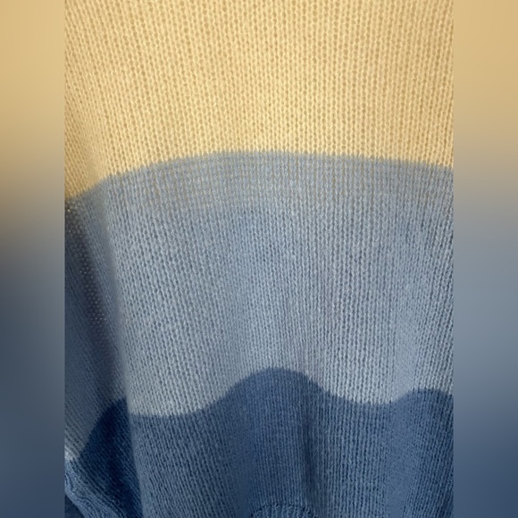 Colorblock sweater - Picture 2 of 2